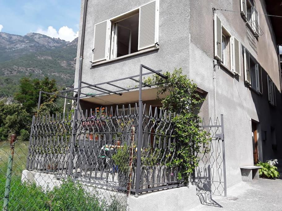 Ferienwohnung Le Jasmin Da Marina Saint-Vincent Exterior foto