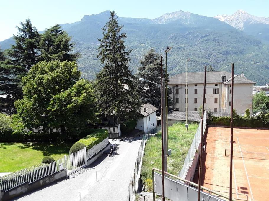 Ferienwohnung Le Jasmin Da Marina Saint-Vincent Exterior foto